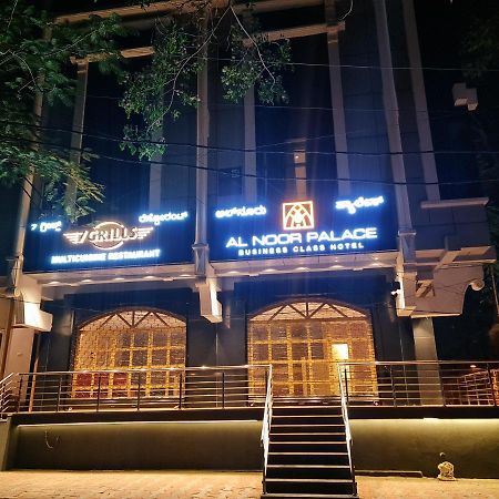 Al Noor Palace Bangalore Exteriör bild